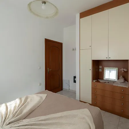 Pounedes Luxury 4*