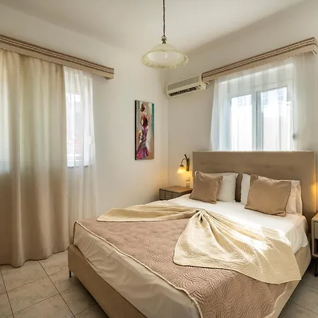 Pounedes Luxury Bed & Breakfast 4*