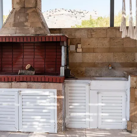 Pounedes Luxury 4* Pefki (Rhodes)