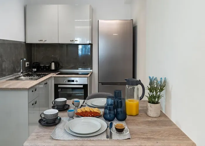 Oda ve Kahvaltı Pounedes Luxury