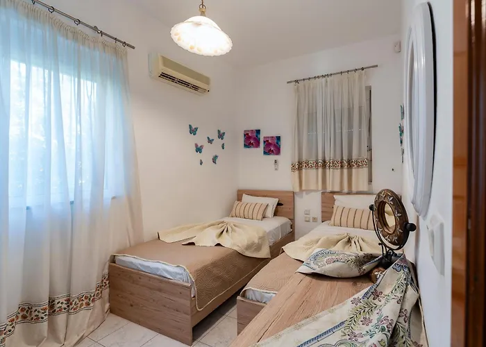 Pounedes Luxury 4* Pefki