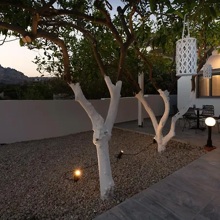 Bed & Breakfast Pounedes Luxury