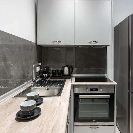 Pounedes Luxury Pefki