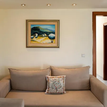 Bed & Breakfast Pounedes Luxury *