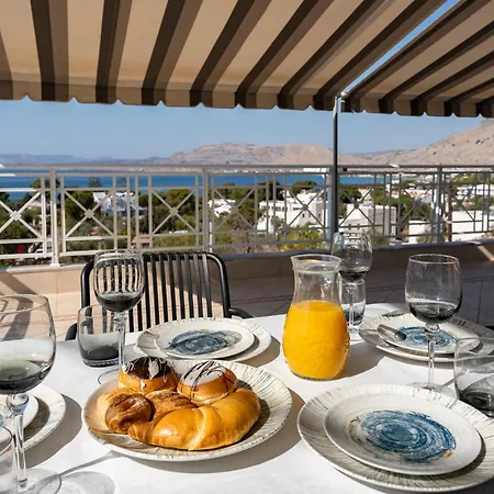 Bed & Breakfast Pounedes Luxury Pefki (Rhodes)