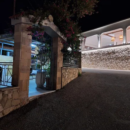 Bed & Breakfast Pounedes Luxury Pefki (Rhodes)