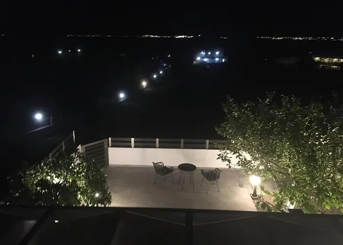 Pounedes Luxury Pefki