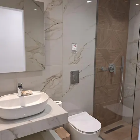 Pounedes Luxury Bed & Breakfast 4*