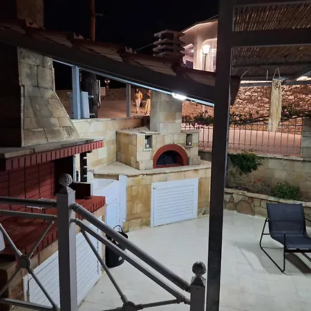 Pounedes Luxury 4*