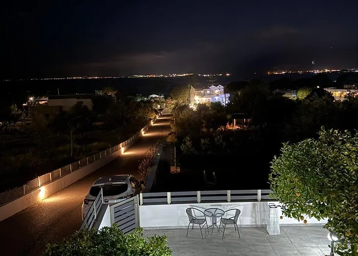 Bed and breakfast Pounedes Luxury 4*